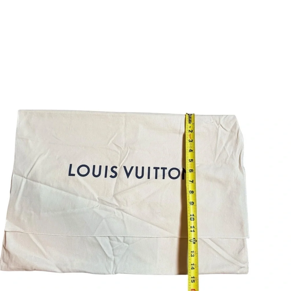 Louis Vuitton| Large Envelope Style Cream Dust Bag